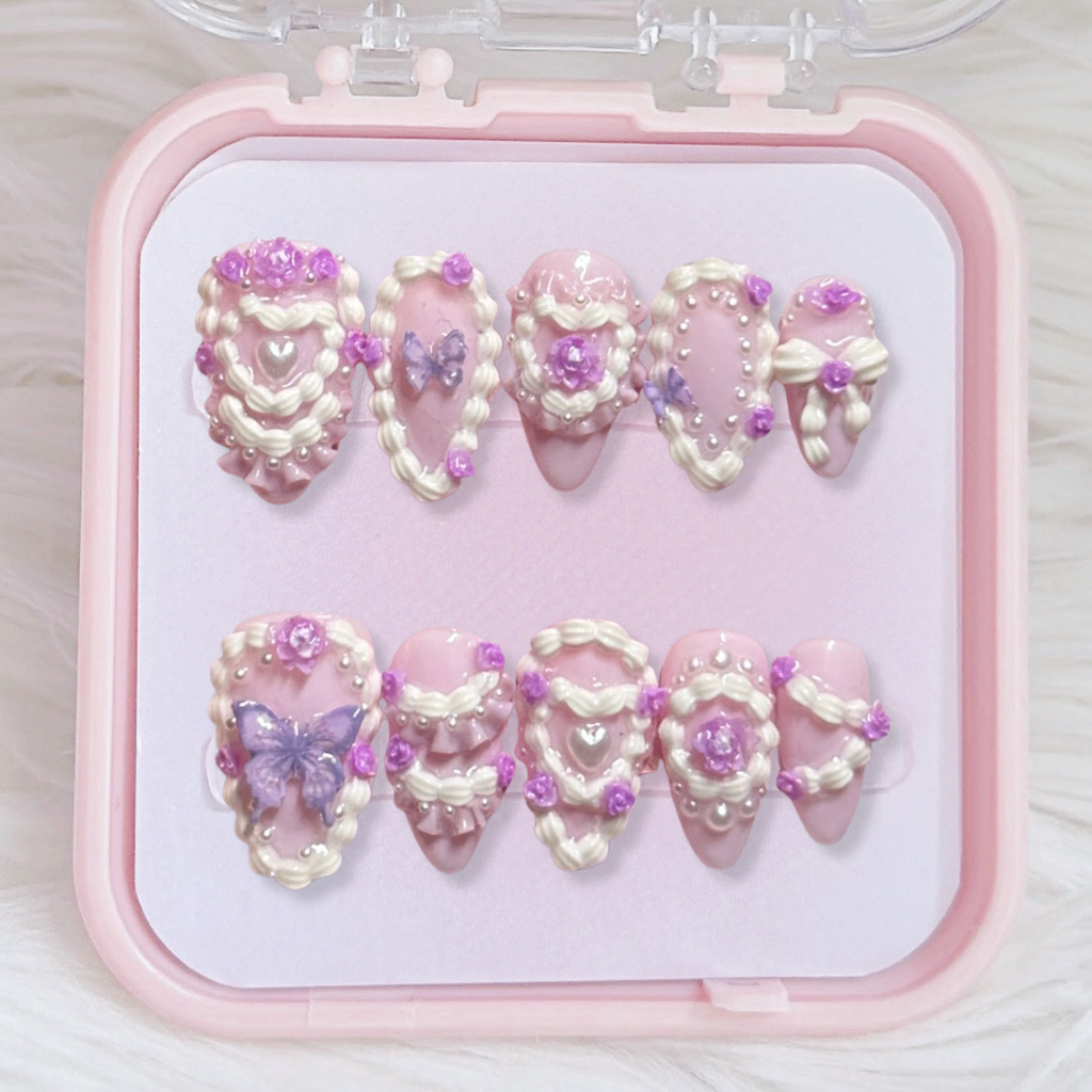 Violette Mousse