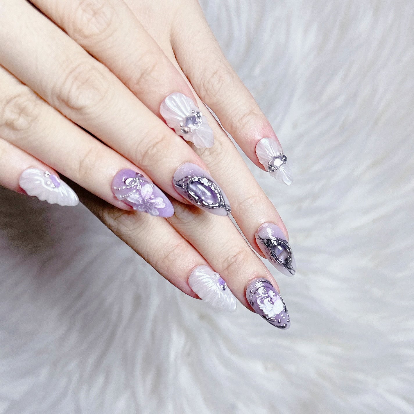Amethyst Swan