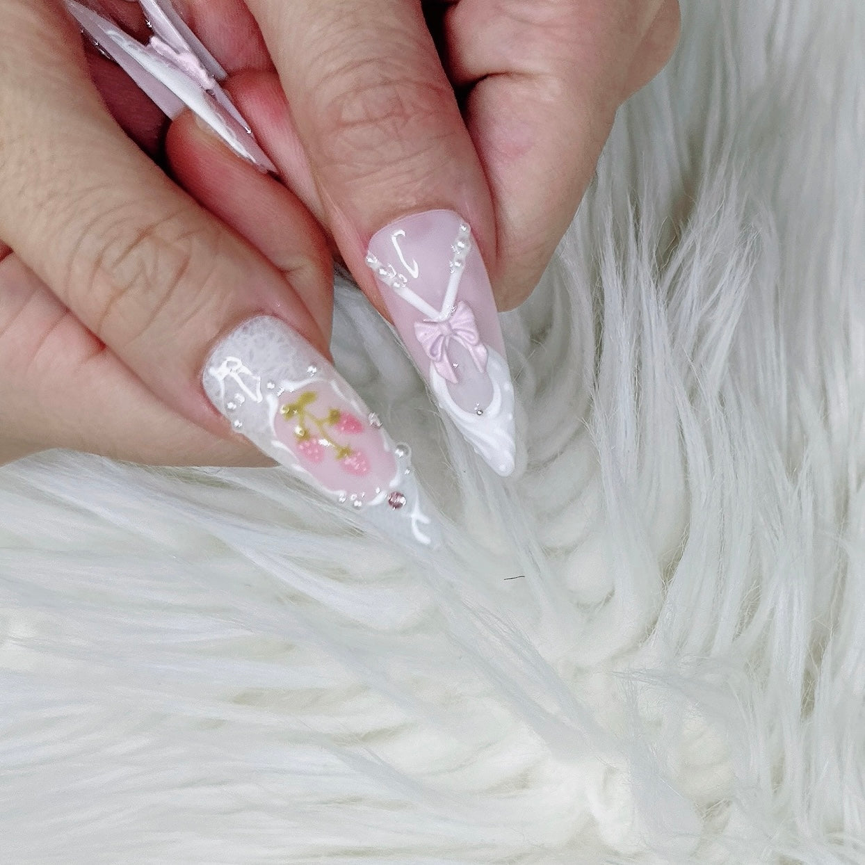 Strawberry Lace