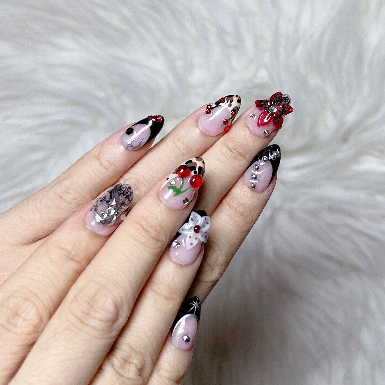 Lace & Cherries