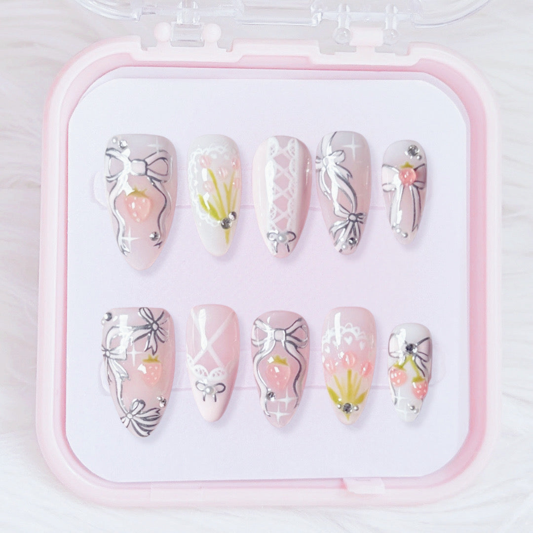 Strawberry Bows